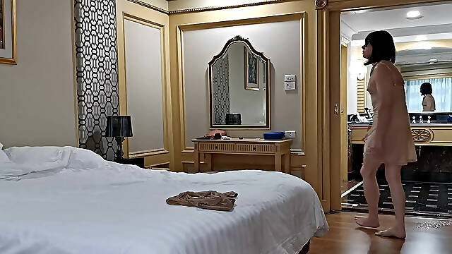 Sissy Slut Michelle Morning Wake-up in Bangkok Hotel and Web Show