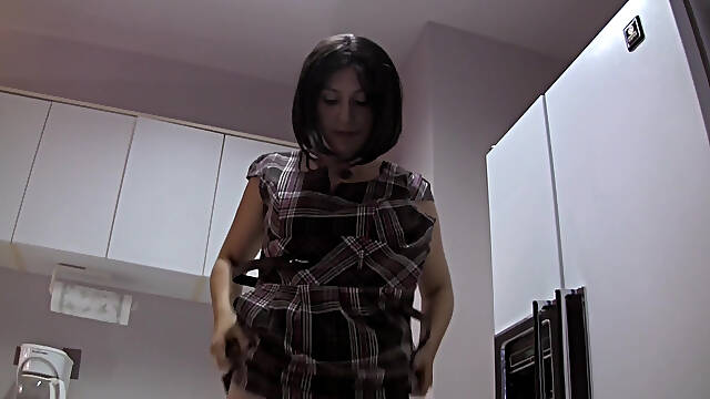 Crazy Hairy Girl Has Hair Everywhere! BJ Sylvia