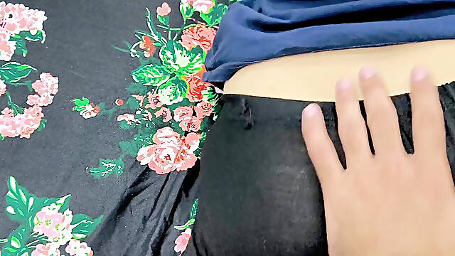Beautiful Paki Housewife Big Ass Fucking Sucks Big Dick Hard Sexs
