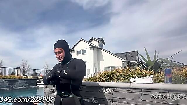 Being Bound To the Bottom Goes Wrong