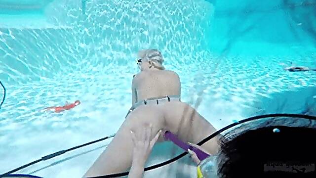 336 Girlfriends in the Pool - Minnies Part (720p)