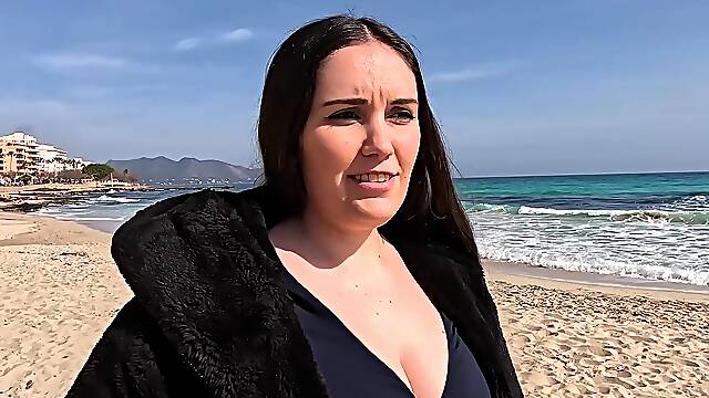 German user fucks teen slut with hot tits on Mallorca