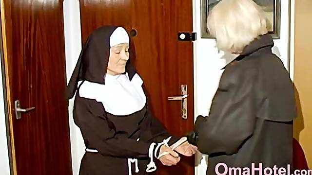 Amateur granny lesbians are horny and playing with whip and adult toys