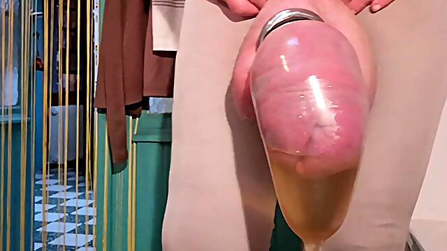 Condom pissing
