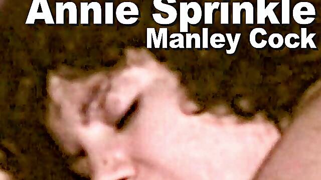 Annie Sprinkle & Manley cock suck fuck facial
