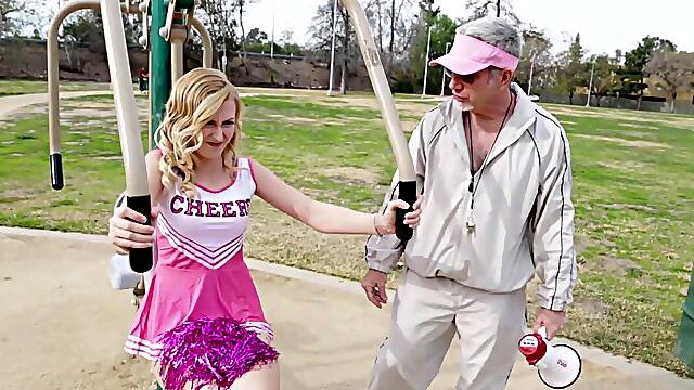 Cheerleading cuties Eric & Alexa indulge in titillating threesome fun